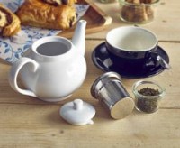 Genware Porcelain Teapot with Infuser